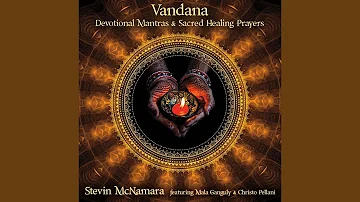 Healing Eyes of Shiva: Om Tryambakam Yajamahe Mantra (Extended Mix)