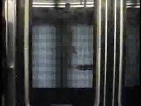 Nesquik subway ad