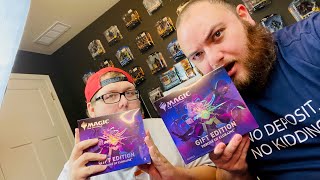 MTG: Throne of Eldraine gift box Head to head opening!