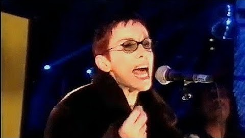 EURYTHMICS   TOP OF THE POPS   I SAVED THE WORLD TODAY   2ND PERFORMANCE   LIP SYNCH 1999