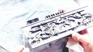Jack Explains How The Keys on a Superba Carriage Work