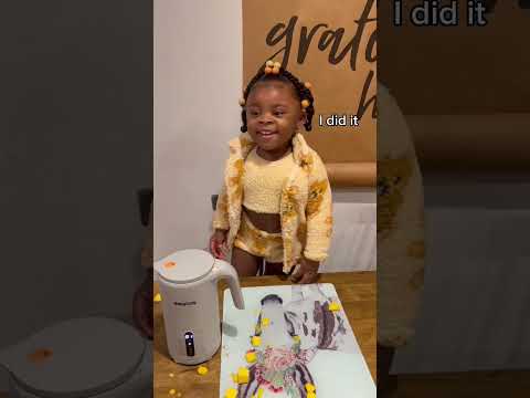 Sai making her own smoothie “I did it” “Yayy” 🥹 #shorts