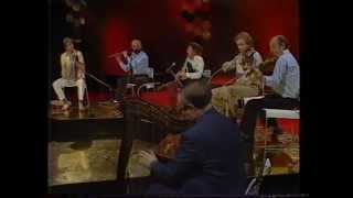 Irish traditional music : "The Chieftains" : set of 4 reels chords