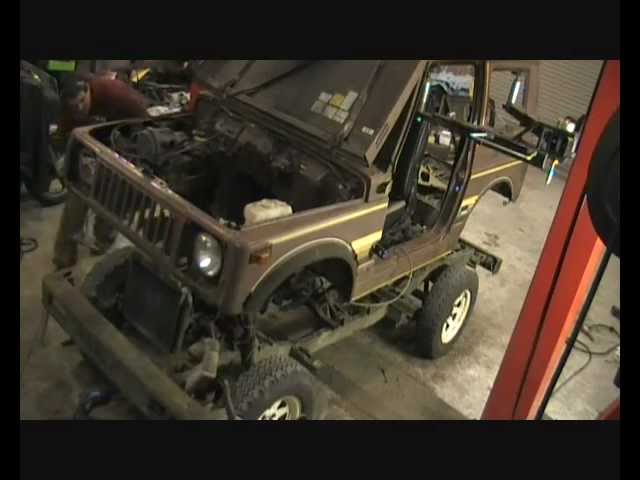 Suzuki SJ 410 Restoration Part 3 - Body off the Chassis