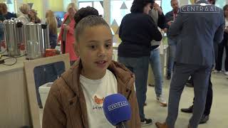 Download Lagu Zoeterwoude verklaart nieuwe Bernardusschool 'officieel geopend' MP3 Download Lagu Zoeterwoude verklaart nieuwe Bernardusschool 'officieel geopend' MP3