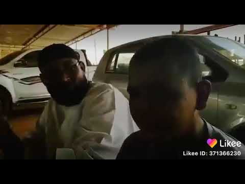 طفل سوداني يقلد اصوات السيارات