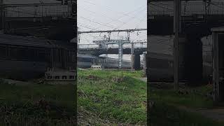 Sybic et corail de passage, avant d'arriver à Paris Bercy