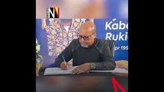📽️ Rwanda High Commissioner Joseph Rutabana signs condolence book at King Oyos Buziga residence