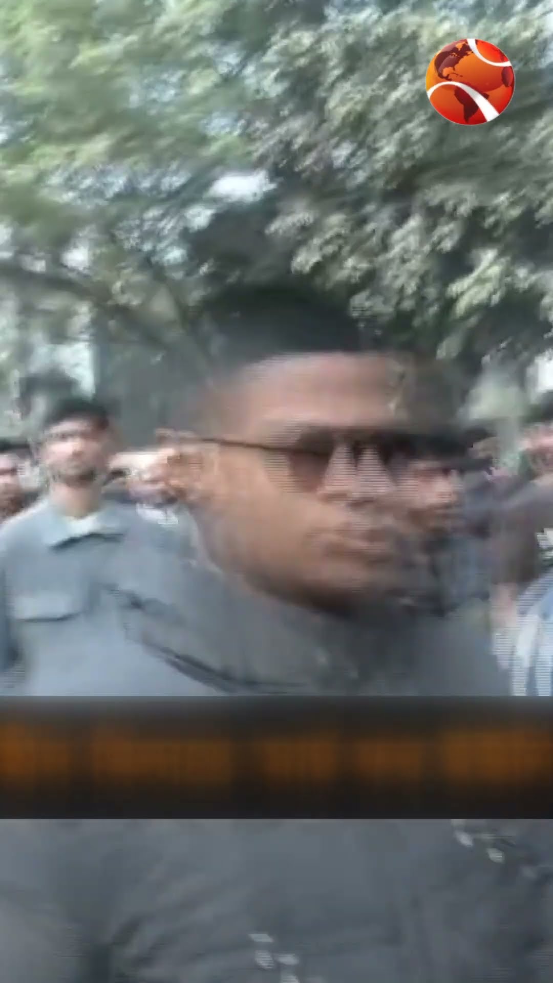 বিভিন্ন জেলা থেকে মার্চ ফর ইউনিটিতে যোগ দিচ্ছেন শিক্ষার্থীরা  #MarchforUnity #Channel24