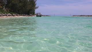 Pontoon Hydrofoil Speed Testing with a VARA® Foil Offshore Series in Freeport Bahamas (Short)