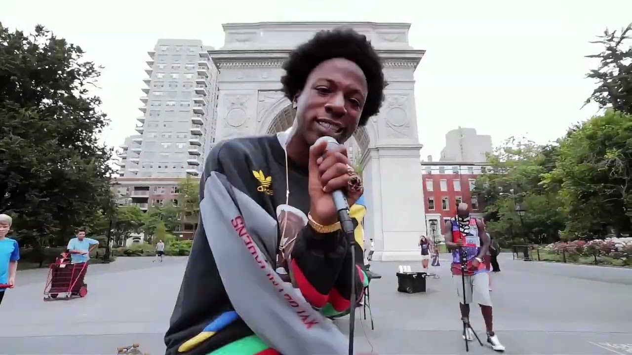 Joey Bada$$ ft. Freddie Gibbs – Carry On (Music Video)