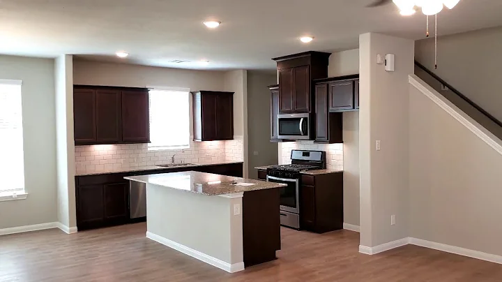Alicia Valdez 281-744-2096 Censeo Homes "Linden"