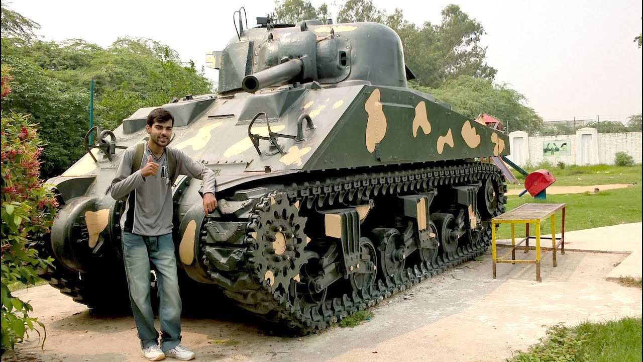 Pakistan tanks