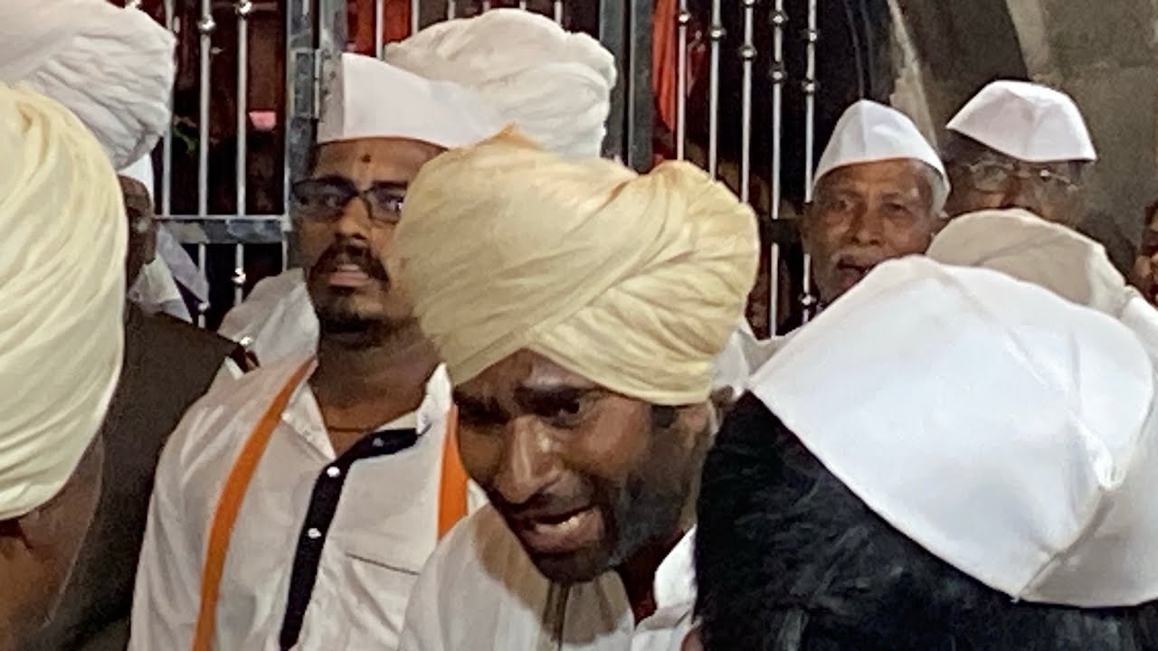 यात्रे अलंकापुरी येतीं । डोल्बी दणका आवाज । माऊली समाधी मंदिरातील भजन । कार्तिकी वारी २०२४