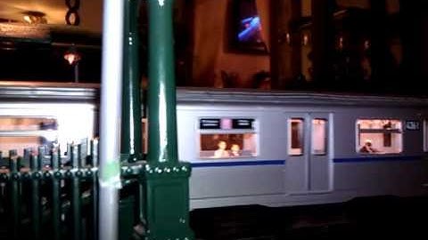 MTH R40 Subway DCS A 5X7 Layout  #39