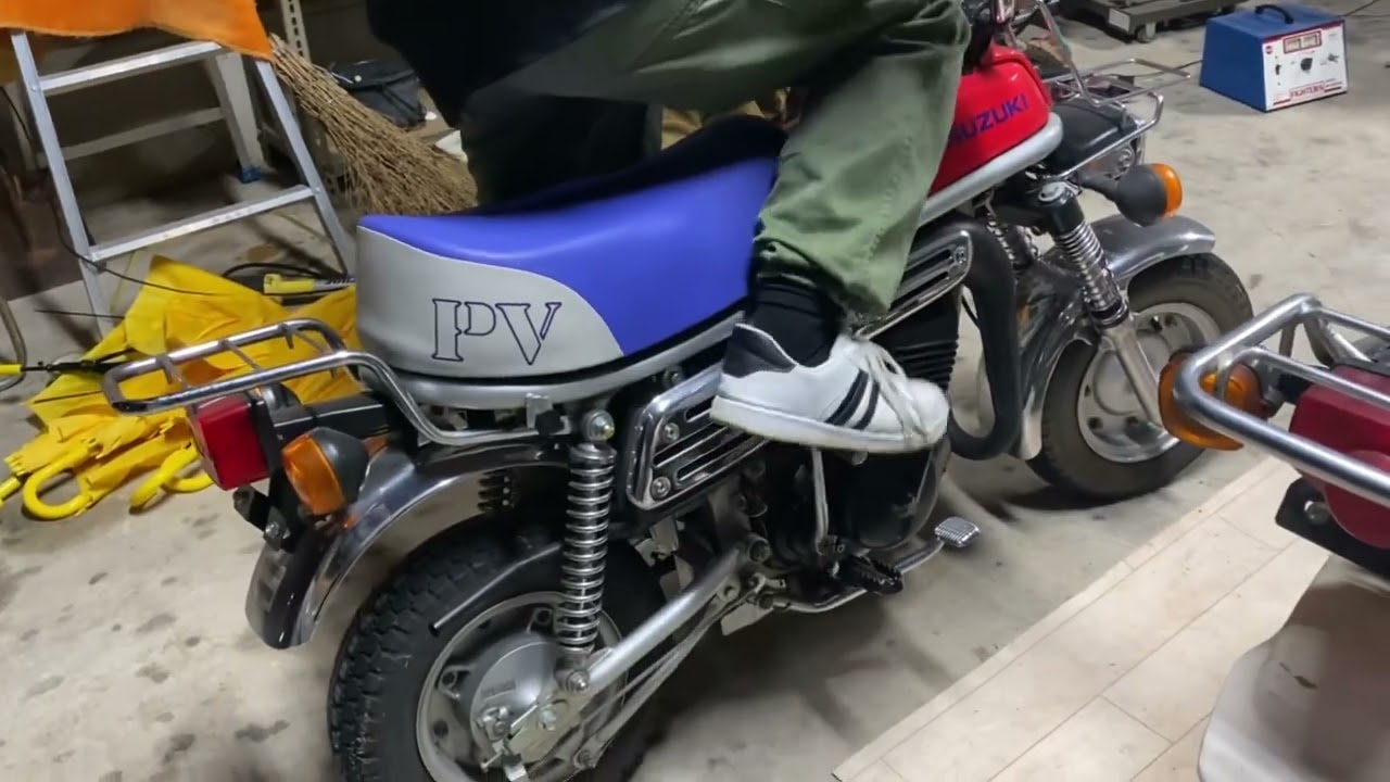 スズキ　PV50　エンジン掛かります　書類つくります スズキPV50エンジンかけてみた#原付#旧車＃エポ - YouTube