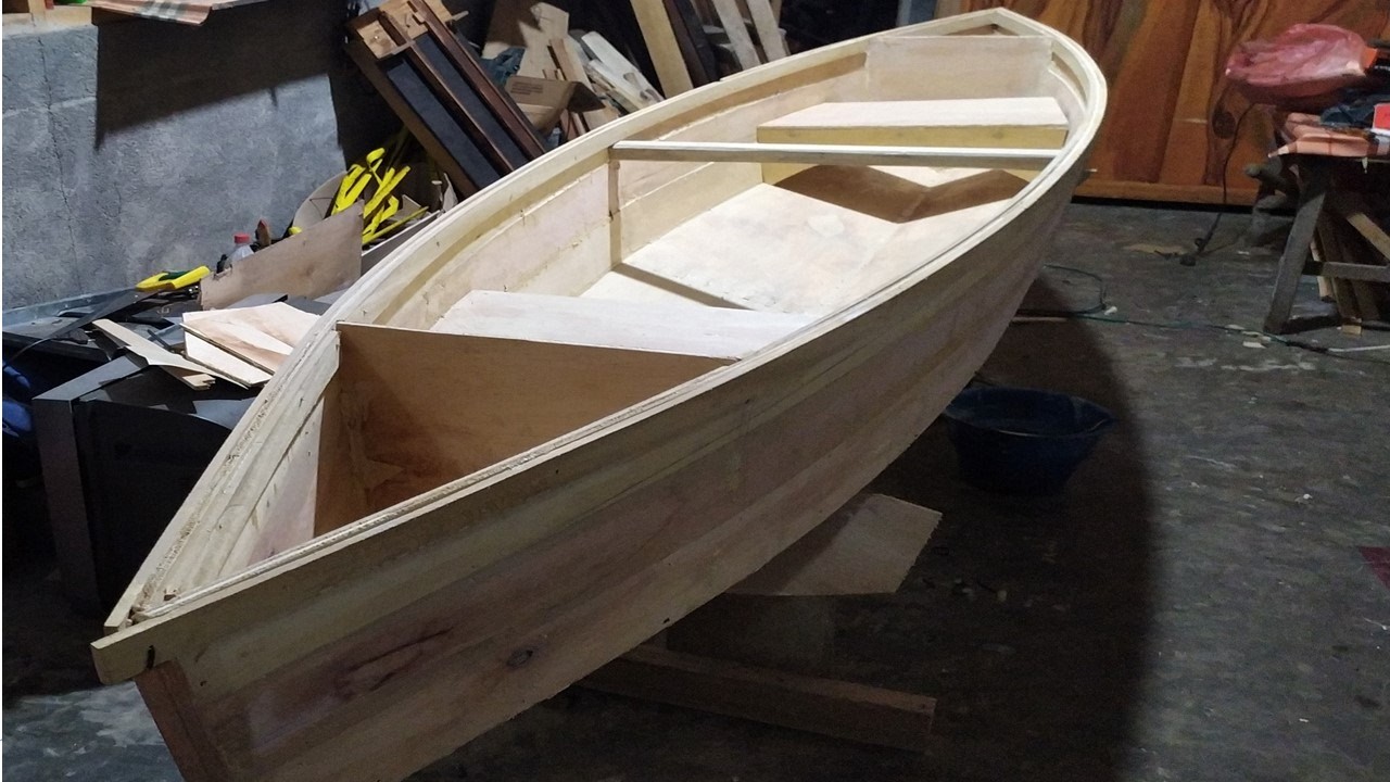 Building a kayak from plywood
