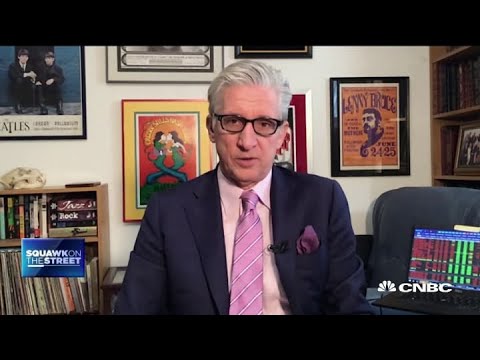 Stocks open lower, extending losses for third straight day