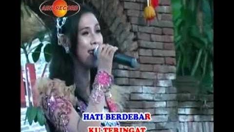 Desember kelabu,dewi, by.Campursari Tokek Sekarmayang(call:+628122598859)
