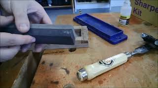Honing a Chisel or Plane Iron by Hand
