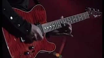 Beyond - 1991 灰色軌跡 Live (黃家駒 , 黃貫中 live ending Solo) Beyond - 1991 灰色軌跡 Live (黃家駒 , 黃貫中 live ending Solo)