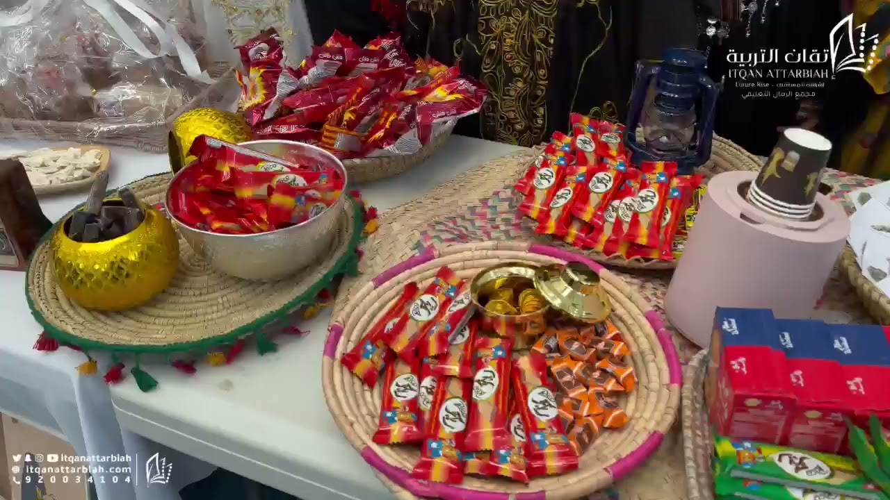 احتفال يوم التأسيس السعودي-قسم المتوسط والثانوي بنات-مجمع الرمال