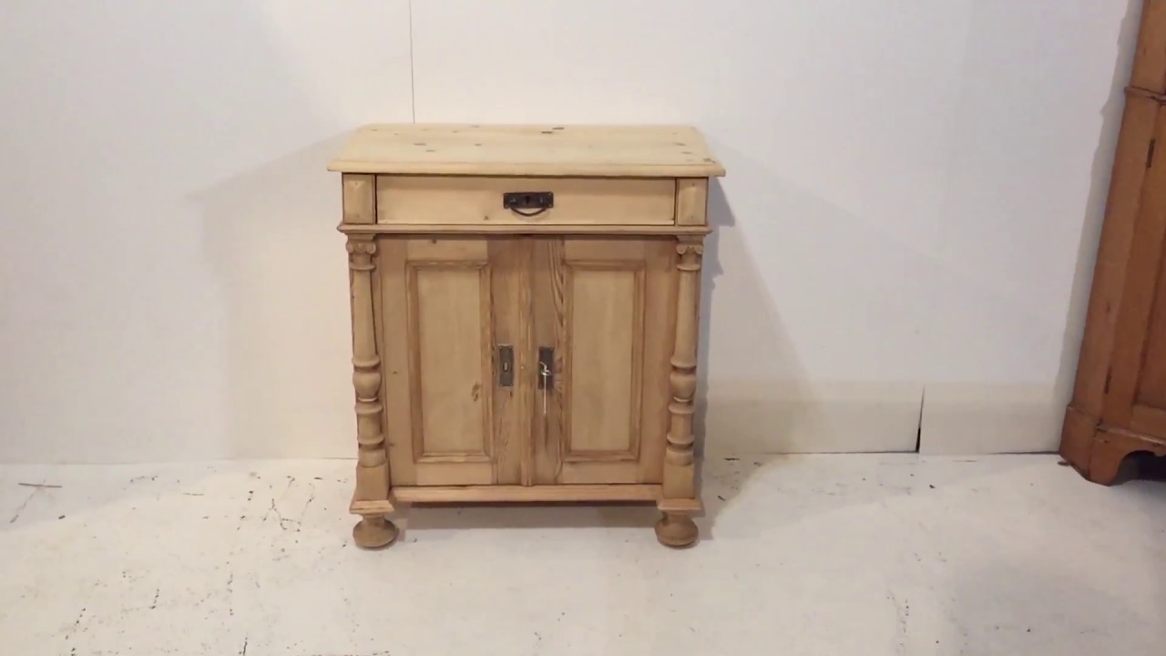 Small Antique Pine Cupboard With A Drawer - Pinefinders Old PIne Small antique pine cupboard with a drawer - Pinefinders Old PIne Furniture Warehouse - Small Antique Pine Cupboard With A Drawer - Pinefinders Old PIne