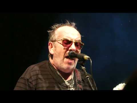 Elvis Costello & The Imposters - Pump It Up (Copenhagen, Denmark, June 30th, 2022)