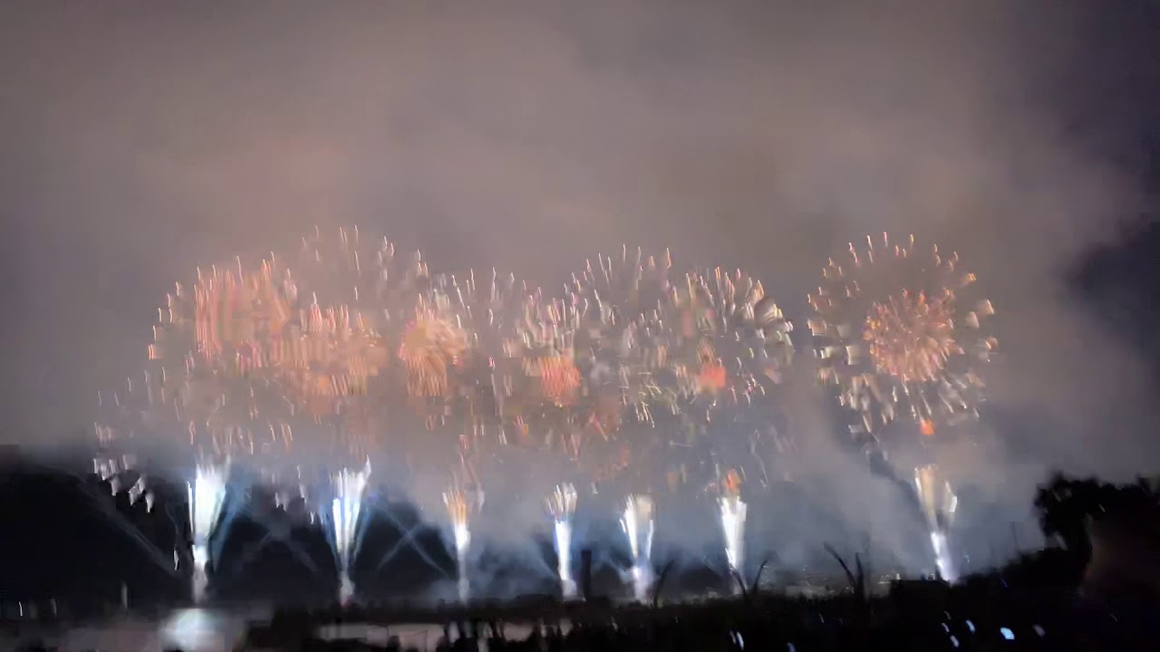 令和元年8月5日熱海海上花火大会大空中ナイアガラ Youtube