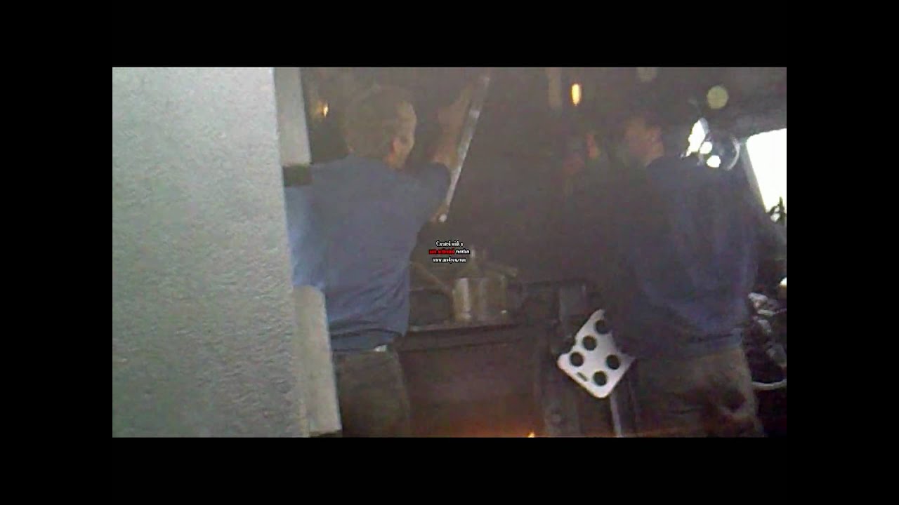 44 1593 terug naar toen 2009!