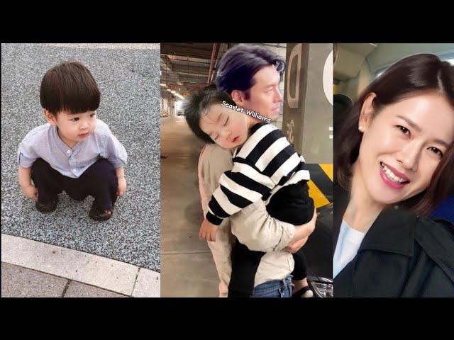 CUTE ALKONG WHILE WAITING HIS MOM Son YeJin! - YouTube