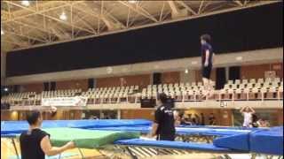 左右捻り分け・捻り戻しトレーニング