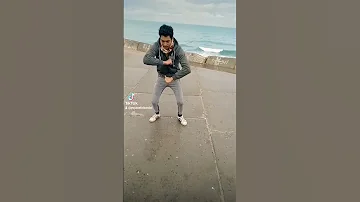 اخلا رقص علي مهرجان هو يعم الصدفه حلوه 