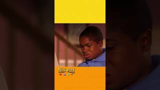 An Iconically Bad Smallville Reaction Scene