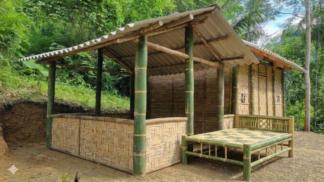 Full 365-day video: How a girl builds a complete bamboo house in the ...