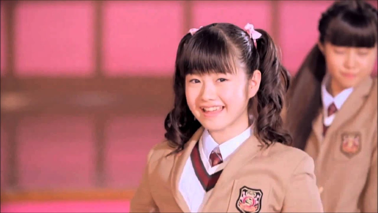 Yui mizuno(水野由結) and Moa Kikuchi(菊地最愛) Loop cast - YouTube