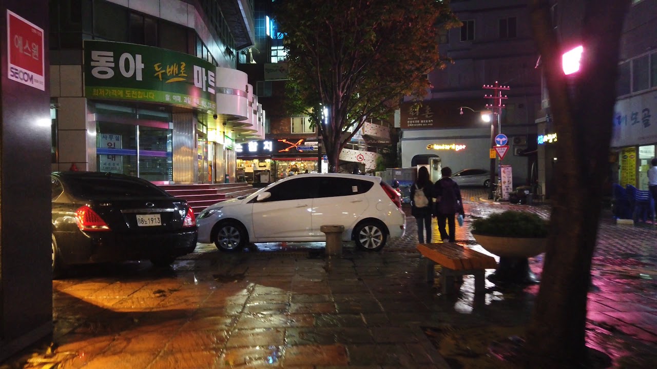 Jung-gu District, Busan Night Walk after Typhoon [4K]