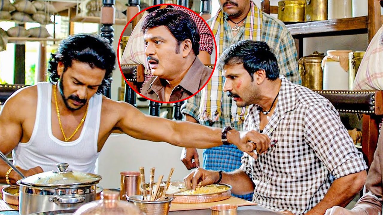 చచ్చినోడితో కూర్చుని చచ్చింది ఎలా తినాలిరా || Allu Arjun Ultimate Action Scene || @UnstoppableMovies