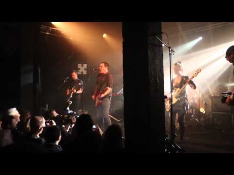 The Wedding Present Live in Paris 2014 - Bird's Nest (live)