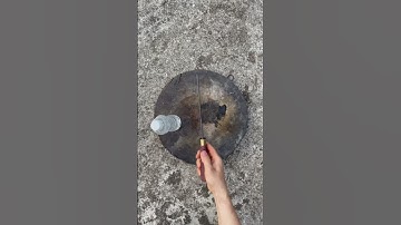 Tôi làm con dao phở chặt bằng thép trục tàu ngầm sắc bén như nước không phải bàn cãi gì hết