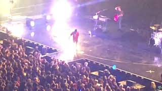 Download Come Out And Play Live BILLIE EILISH MP4 and MP3 now