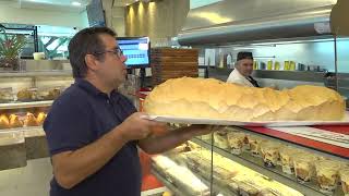 Dia do Pão Francês. Vamos saber mais sobre o alimento, que apesar do nome estrangeiro, é  brasileiro