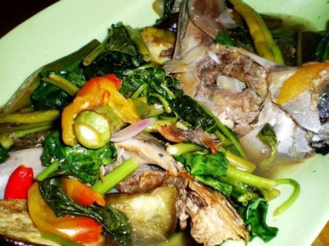 Sinigang na Panga ng Tuna | Panlasang Pinoy