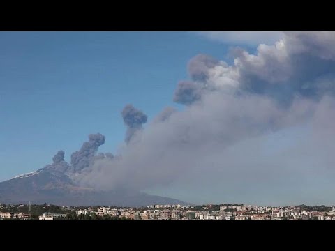 Sicilia declarará estado de calamidad tras el terremoto y la erupción del Etna