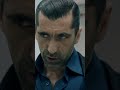 لماذا يحبها هي فقط مسلسل الهاوية   