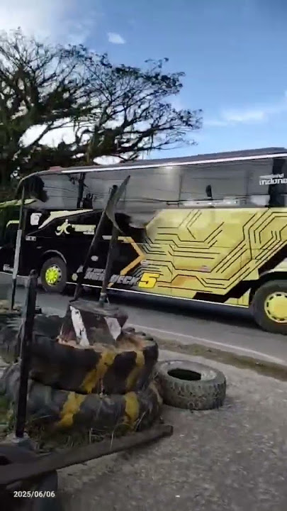 NADA BASURI MIMI PIPI DARI BUS ARAFAT JAYA 'DRAGON'