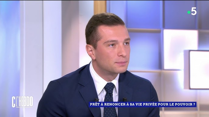 Jordan Bardella face à Jean-Jacques Bourdin en direct - YouTube