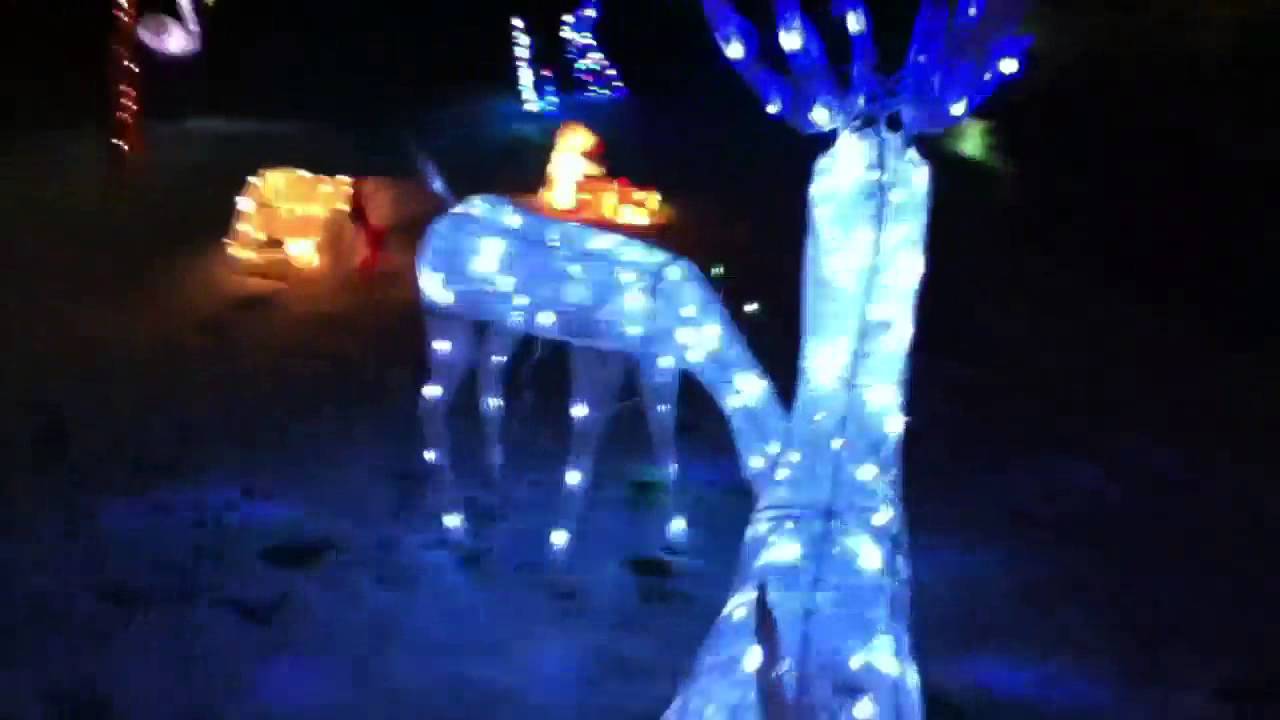 The Anderson home Christmas lights - YouTube