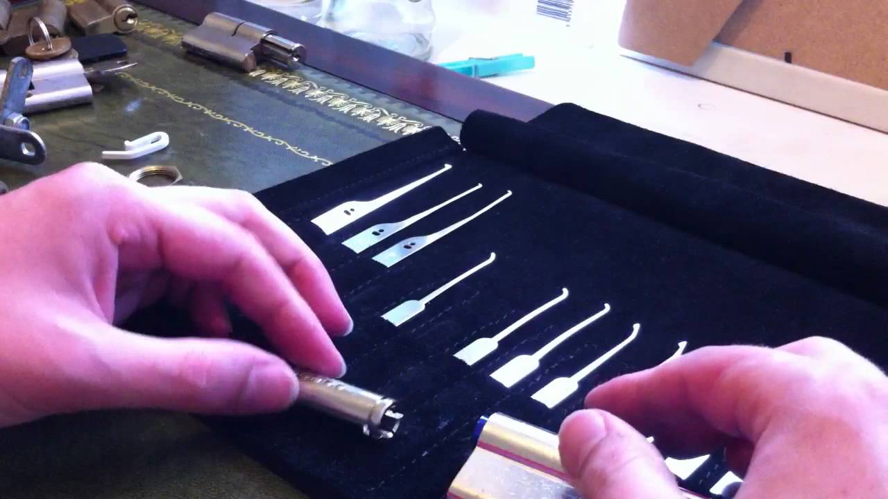 UKLS comp 1 gutted lock