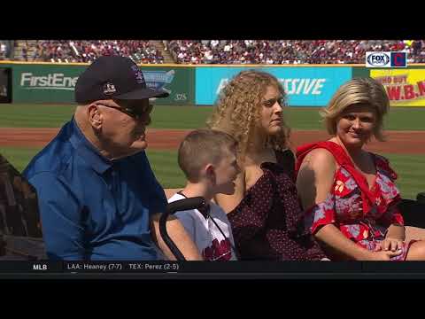 Video: Jim Thome Nettowaarde: Wiki, Getroud, Familie, Trou, Salaris, Broers en susters